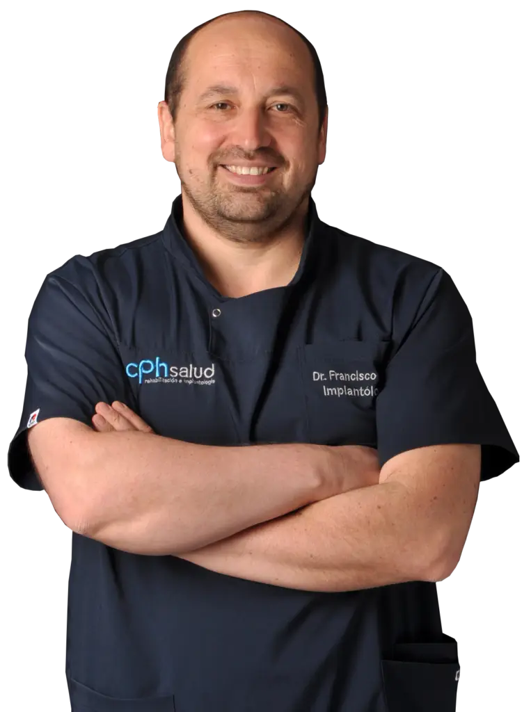 Dr. Francisco Ortiz, Cirujano Dentista e Implantólogo especializado en tratamientos avanzados de implantología y rehabilitación oral. Experiencia, precisión y cuidado en cada sonrisa.
